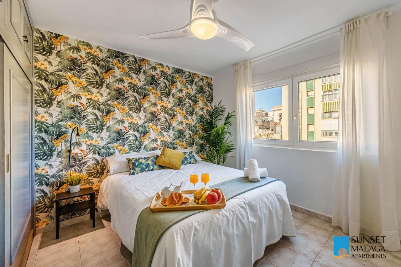 Malaga Central Station Apartment ภายนอก รูปภาพ